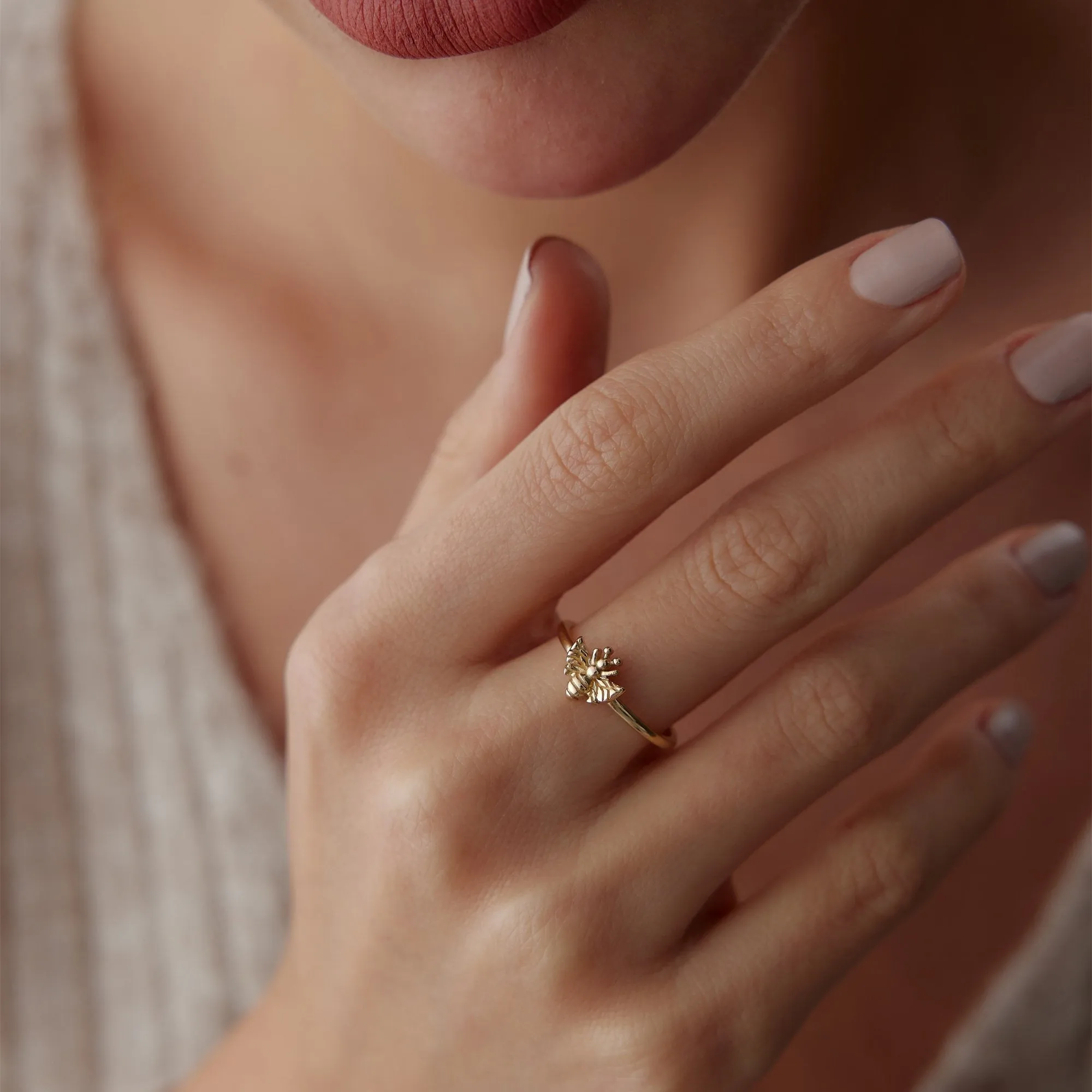 14k Gold Bee Ring