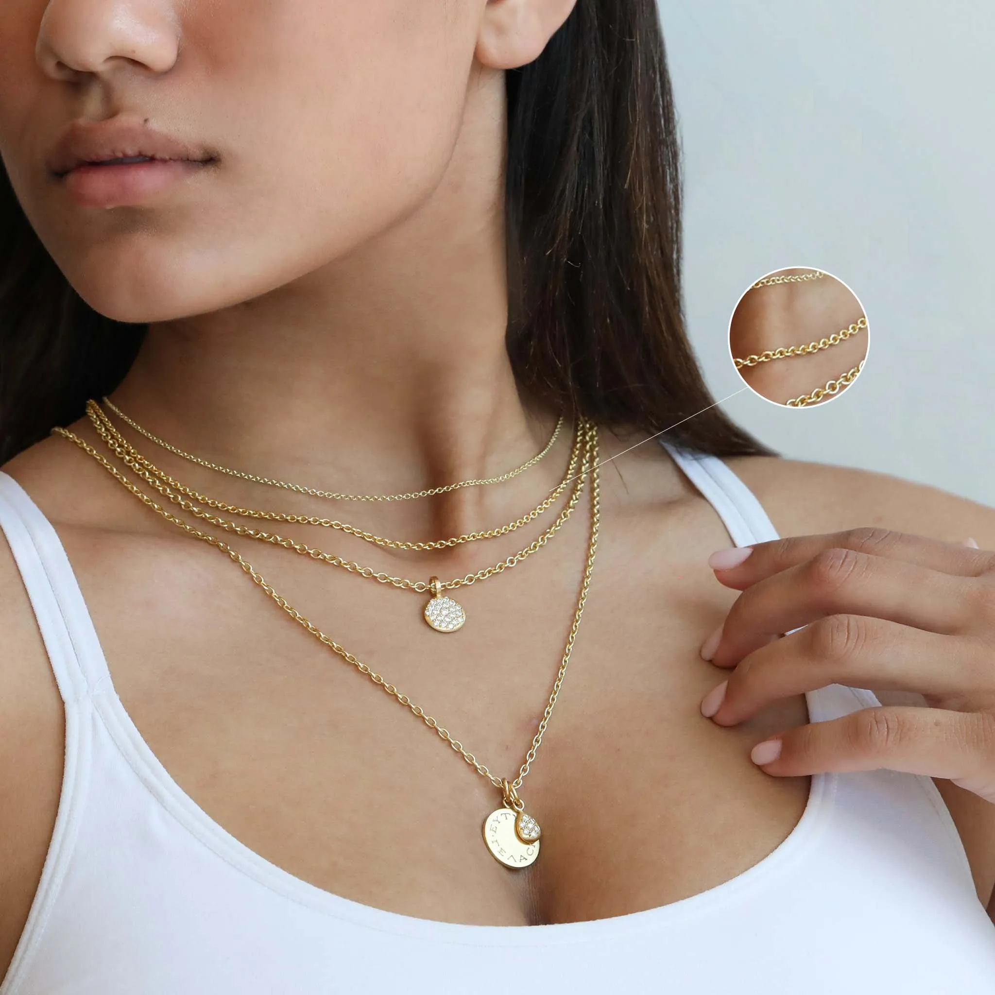 18K Gold Medium Weight Cable Chain in 18"
