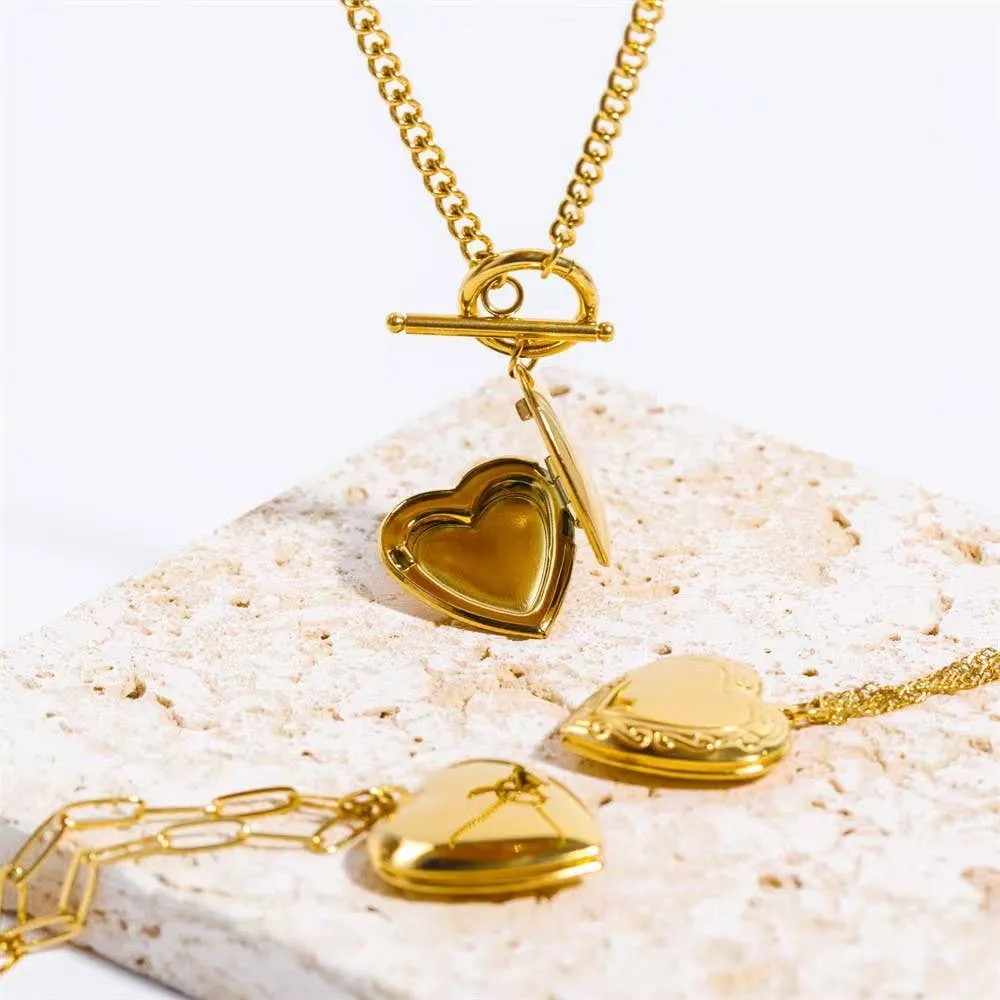 18K STAINLESS STEEL TARNISH FREE LOCKET NECKLACE