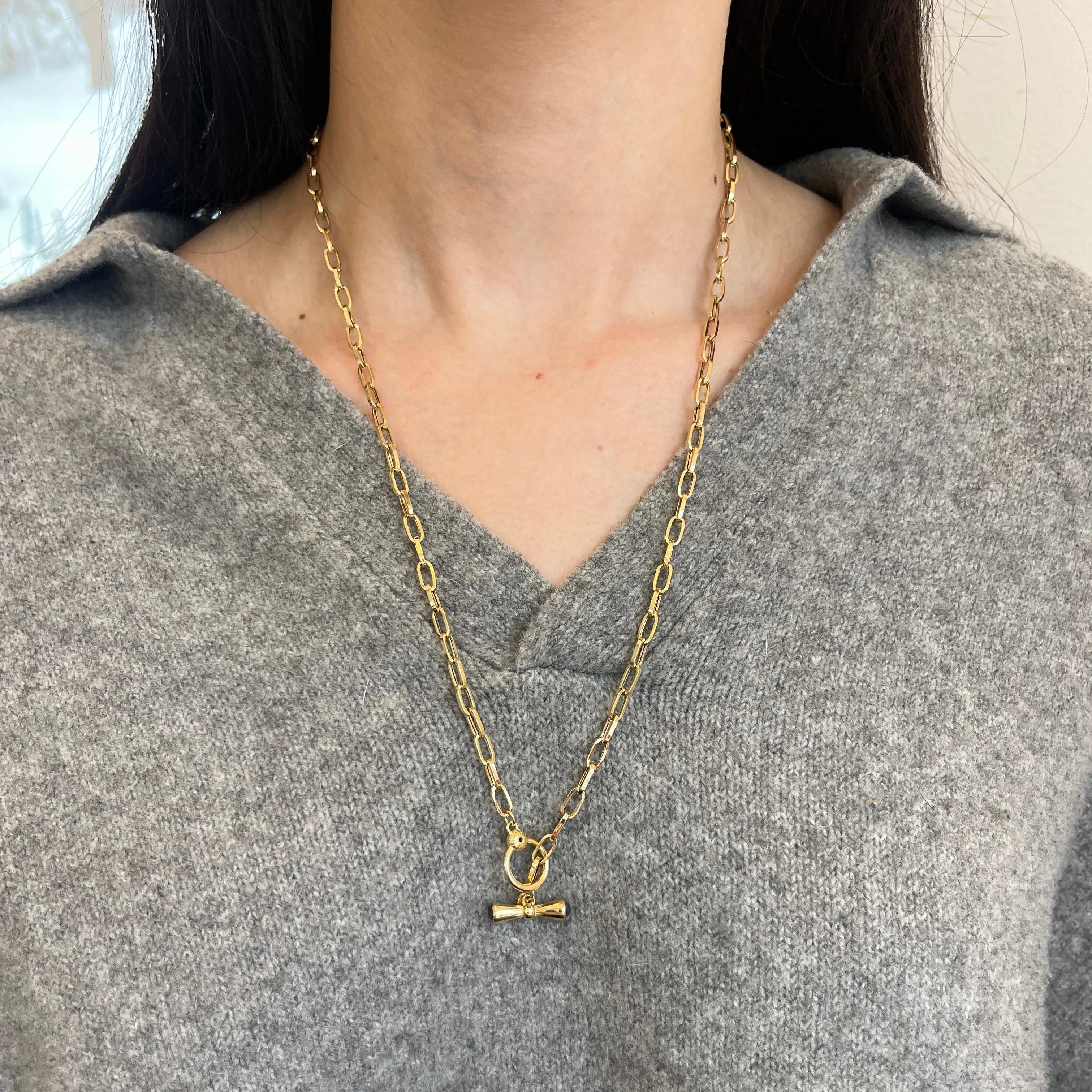 18KT Yellow Gold Paper Clip Chain Lapis Toggle Lariat Necklace