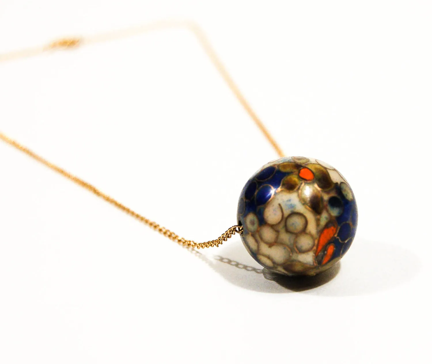 1970's Floral Cloisonne Floating Bead Pendant Necklace