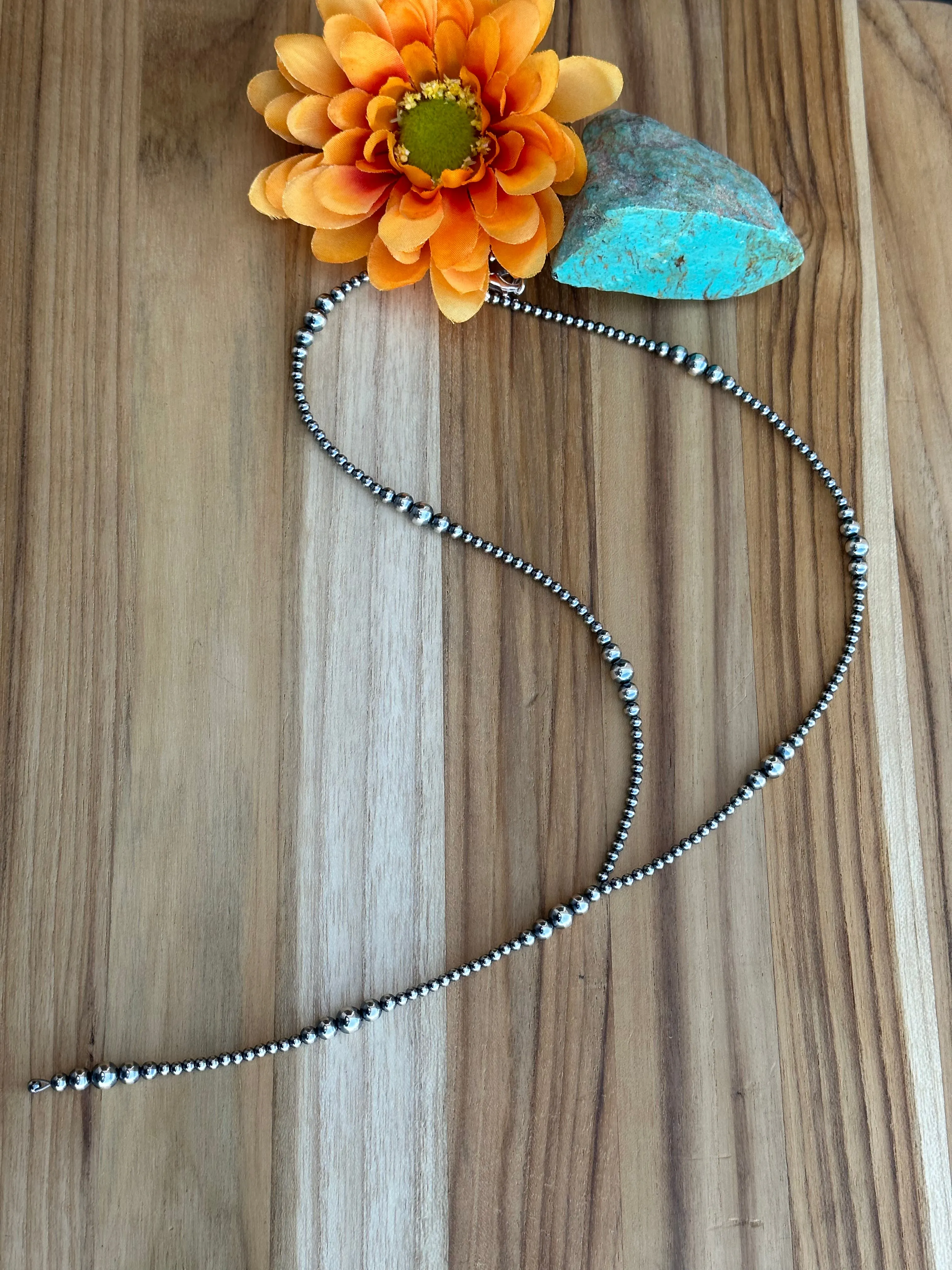 20" Navajo Style Pearl Y-Tassel