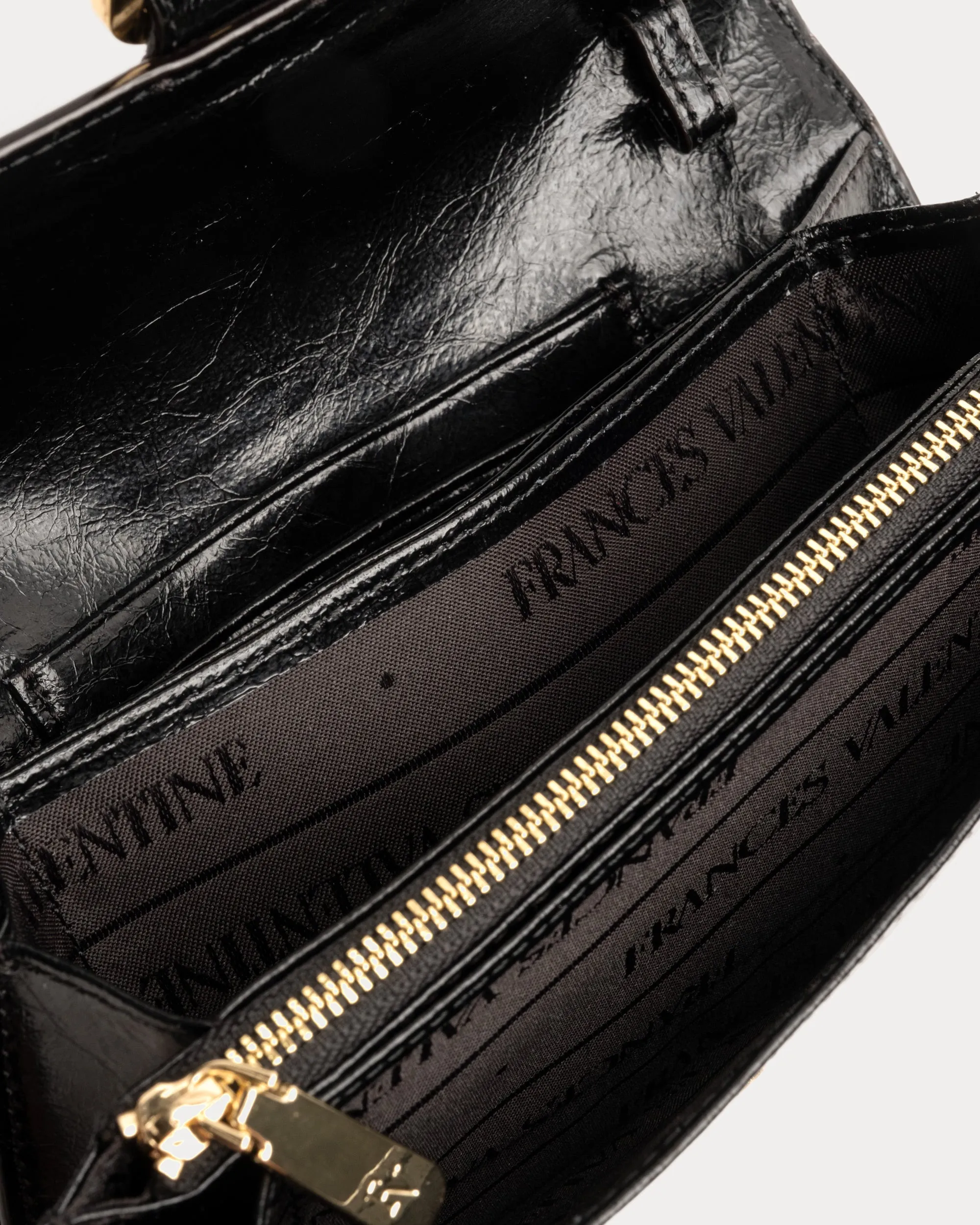 Accordian Wallet - Crinkled Leather Black
