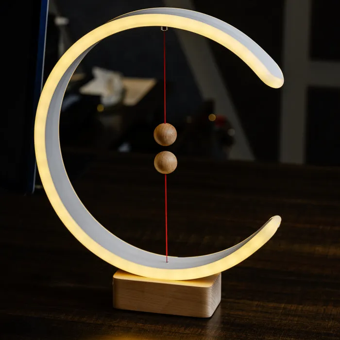 Aimante Magnetic Moon Lamp – Innovative Floating Light with Magnetic Switch