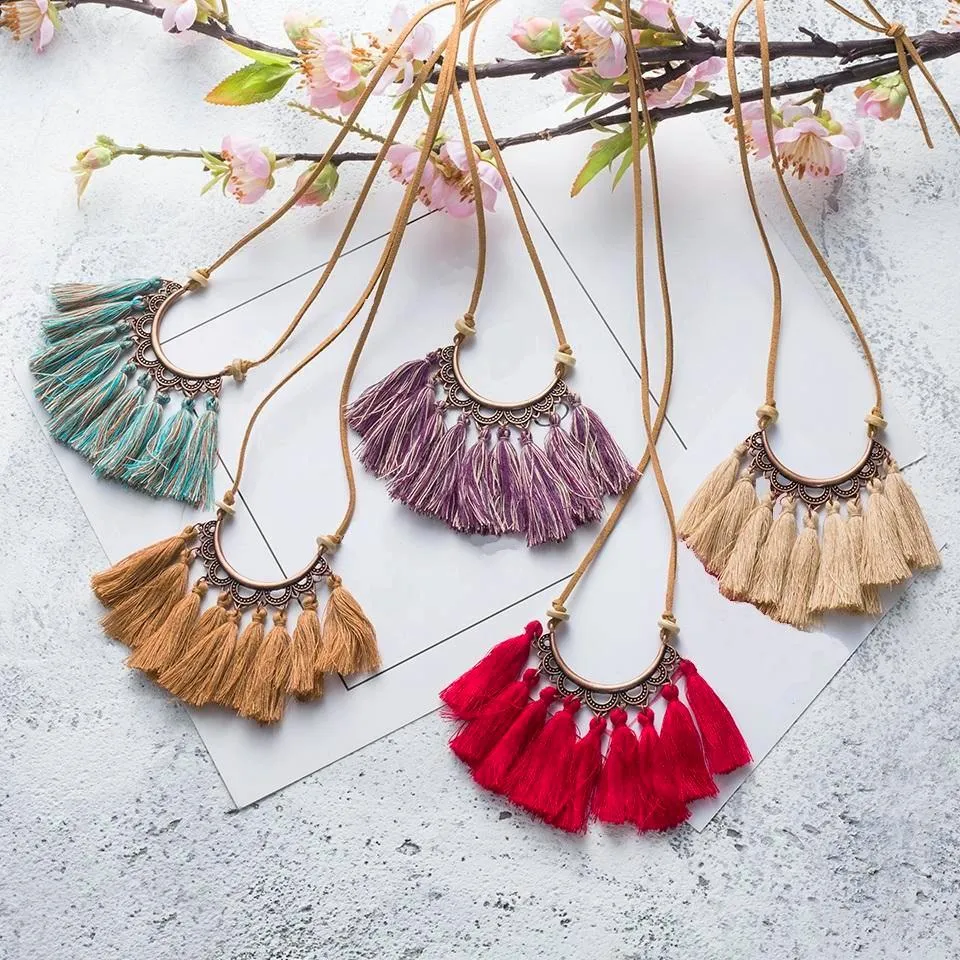 Arch Tassel Choker Necklace
