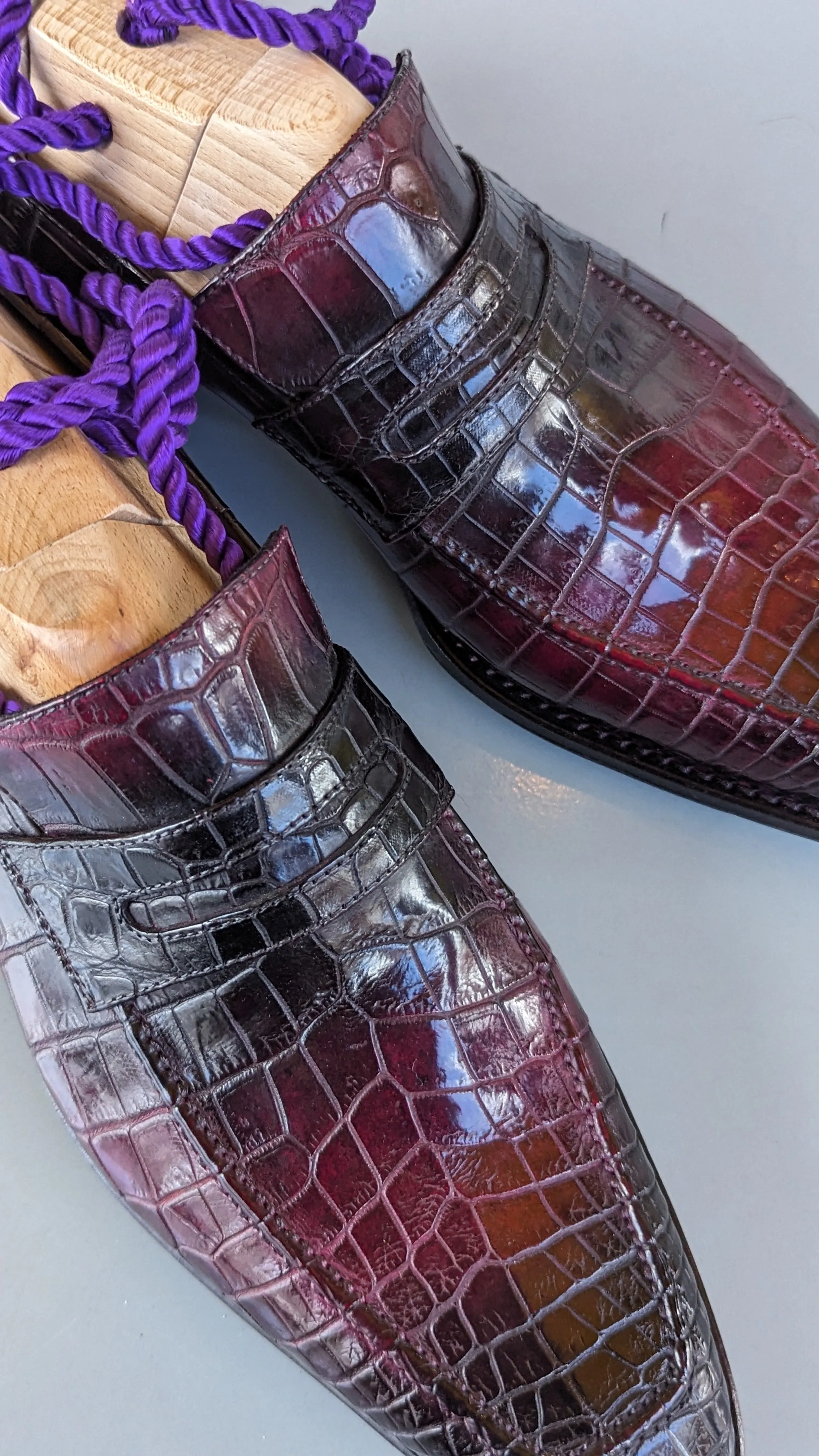 Ascot Ravenna - Burgundy Crocodile