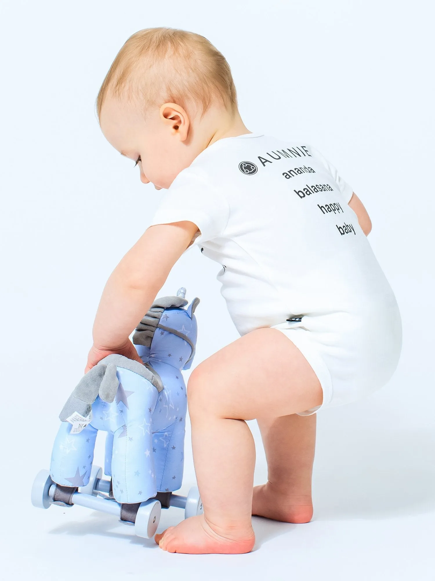 AUMkids HAPPY BABY SHORT SLEEVE ONESIE   BIB SET, WHITE