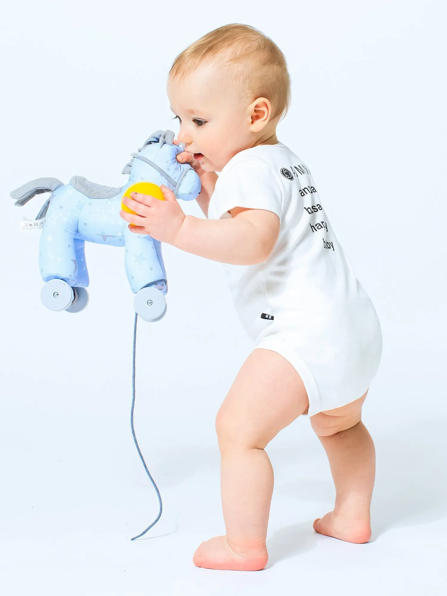AUMkids HAPPY BABY SHORT SLEEVE ONESIE   BIB SET, WHITE