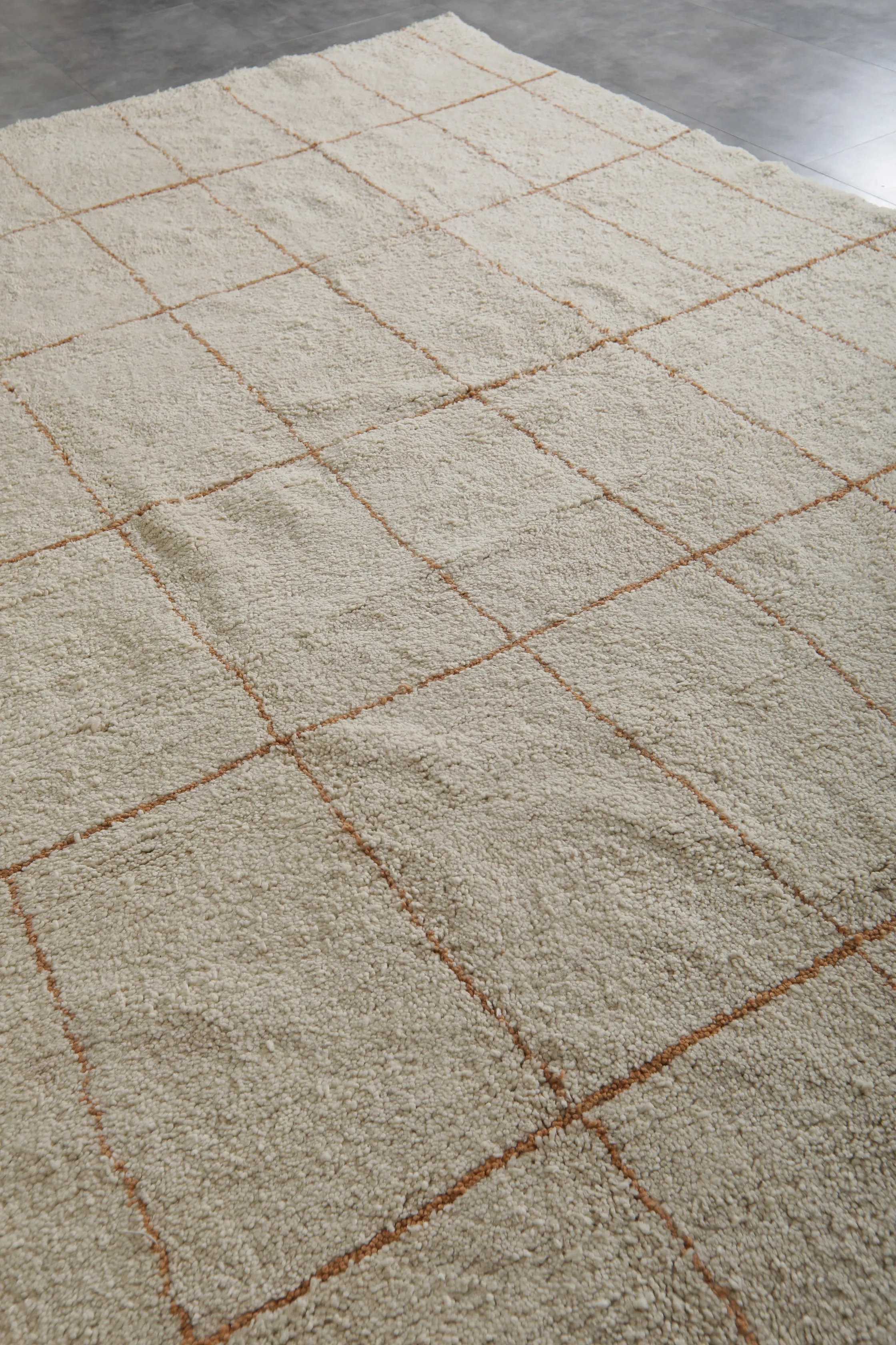 Authentic rug - Moroccan Beniourain Red rug - Wool rug