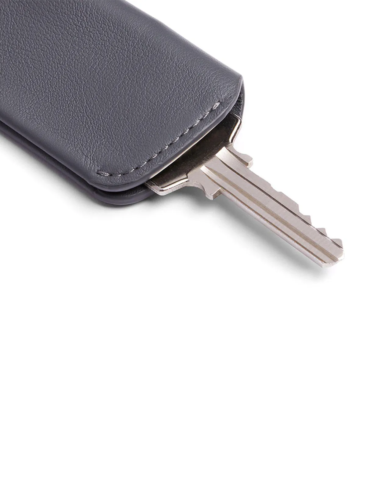 Bellroy Key Cover Plus Graphite