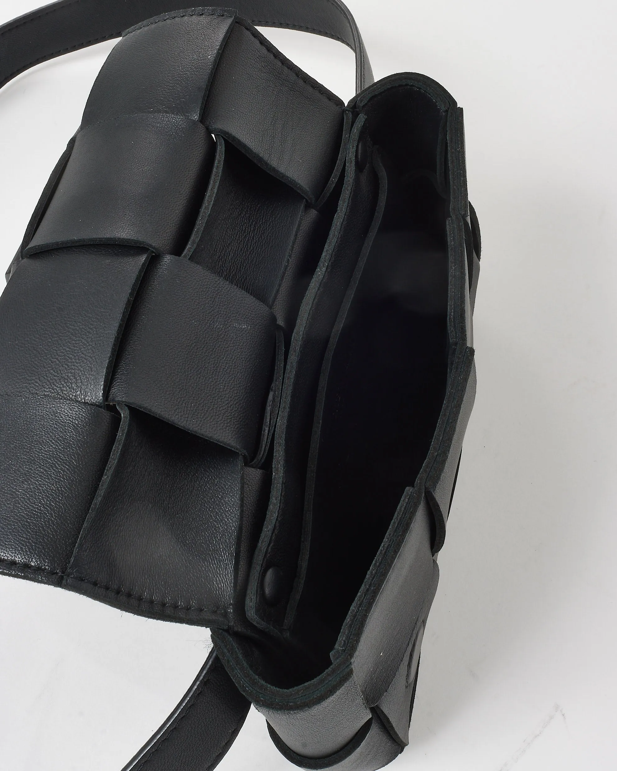 Bottega Veneta Black Nappa Maxi Intreccio Leather Cassette Belt Bag
