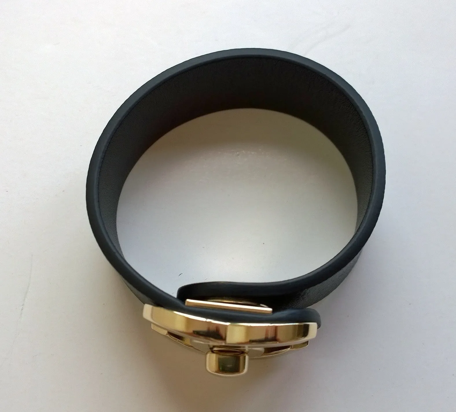 Chanel CC Cuff Bracelet in Black Leather Gold Logo Jewelry Jewellery New Large Size