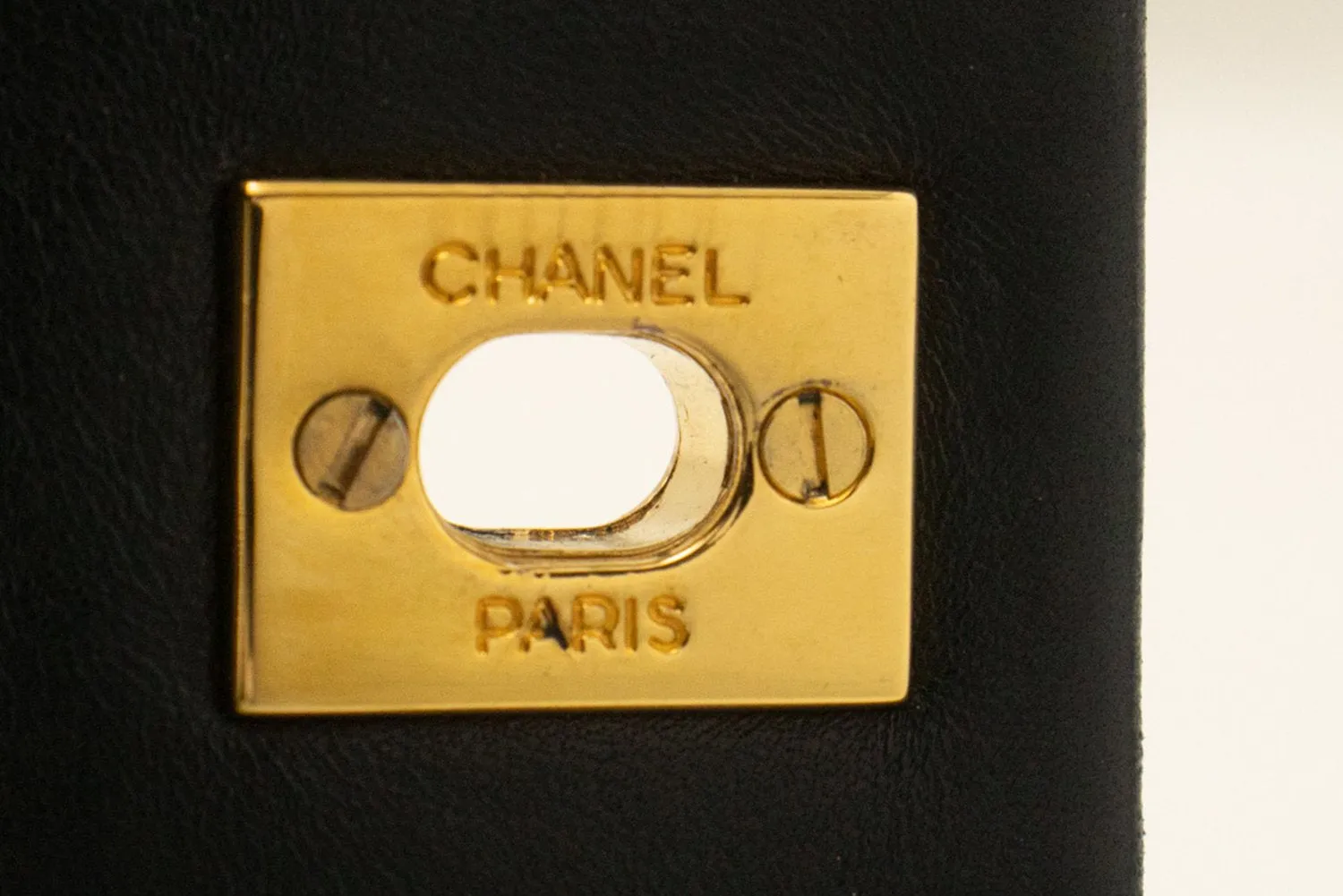 CHANEL Full Flap Chain Shoulder Bag Black Quilted Lambskin Leather n25
