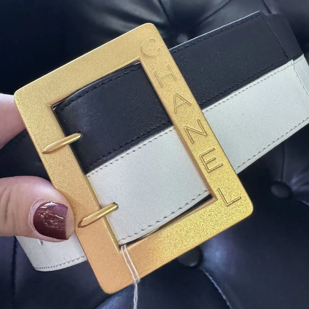 CHANEL Vintage 90s Black and White Striped Leather Waist Belt