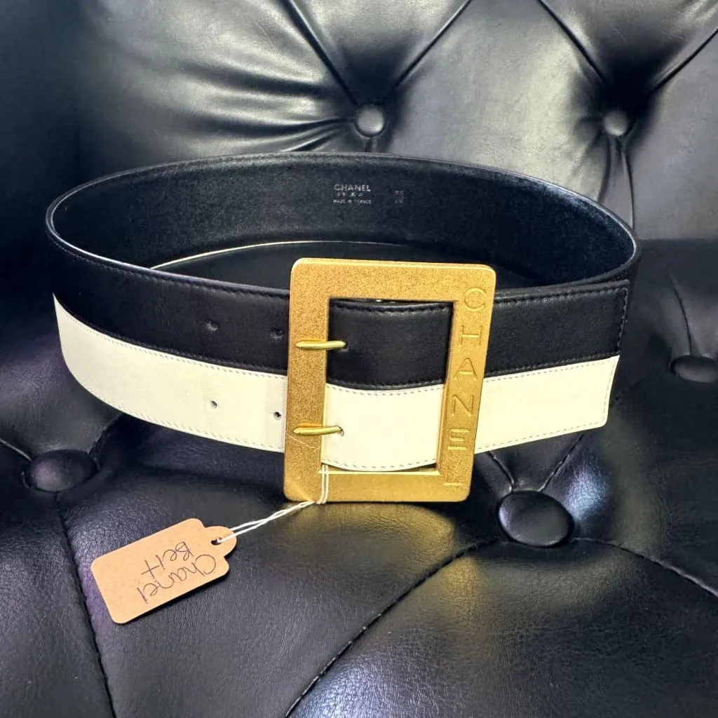 CHANEL Vintage 90s Black and White Striped Leather Waist Belt