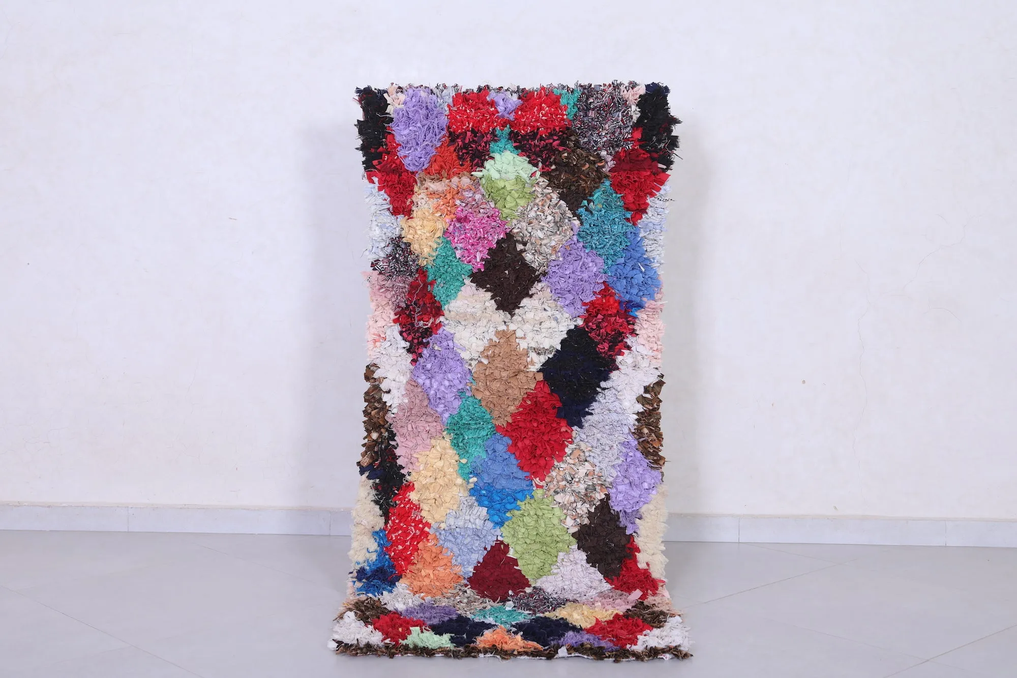 Colorful Moroccan Boucherouite Rug – Handmade Shag Carpet (2.5 x 5.7 ft)