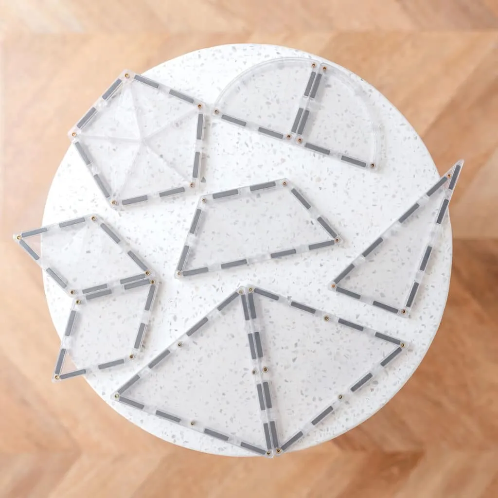 Connetix Magnetic Tiles Clear 34 Piece Starter Pack