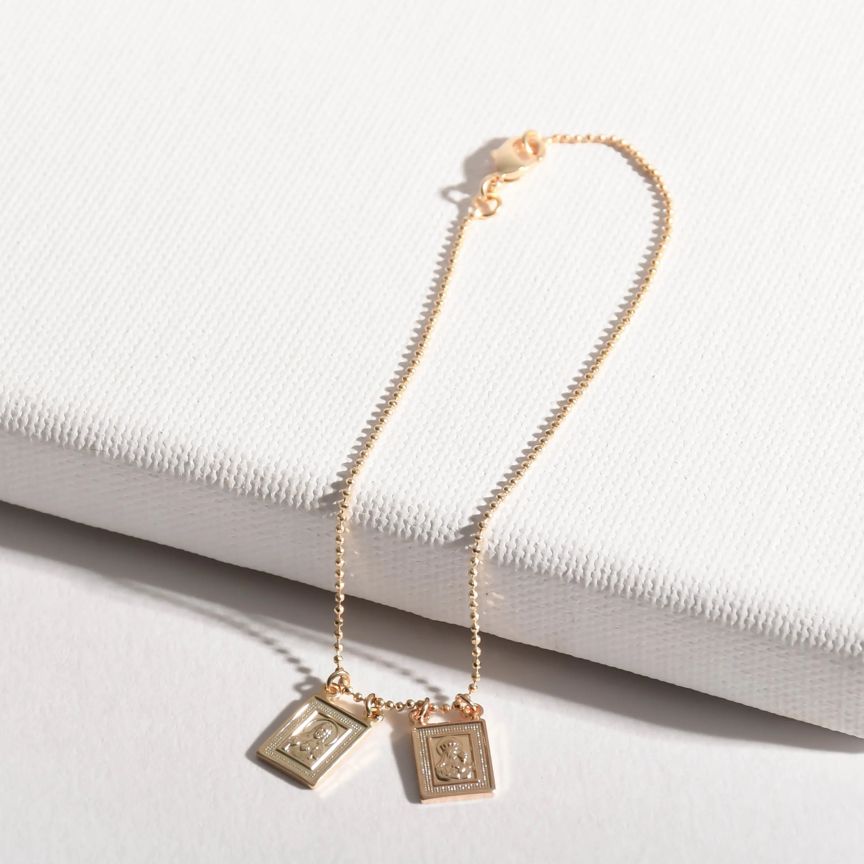 Dainty Double