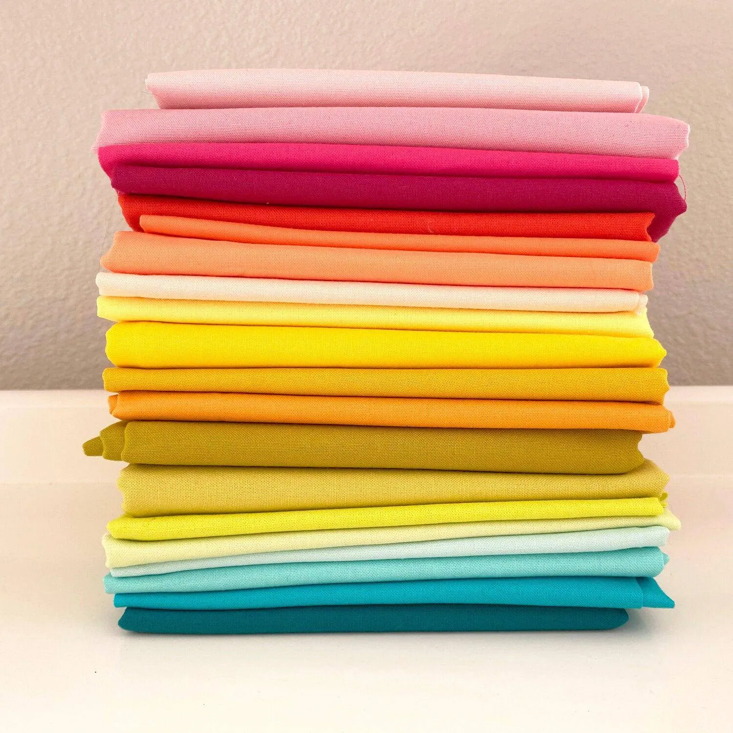 Elizabeth Hartman - Polychromatic - Small & Large Quilt & Pillow Pattern
