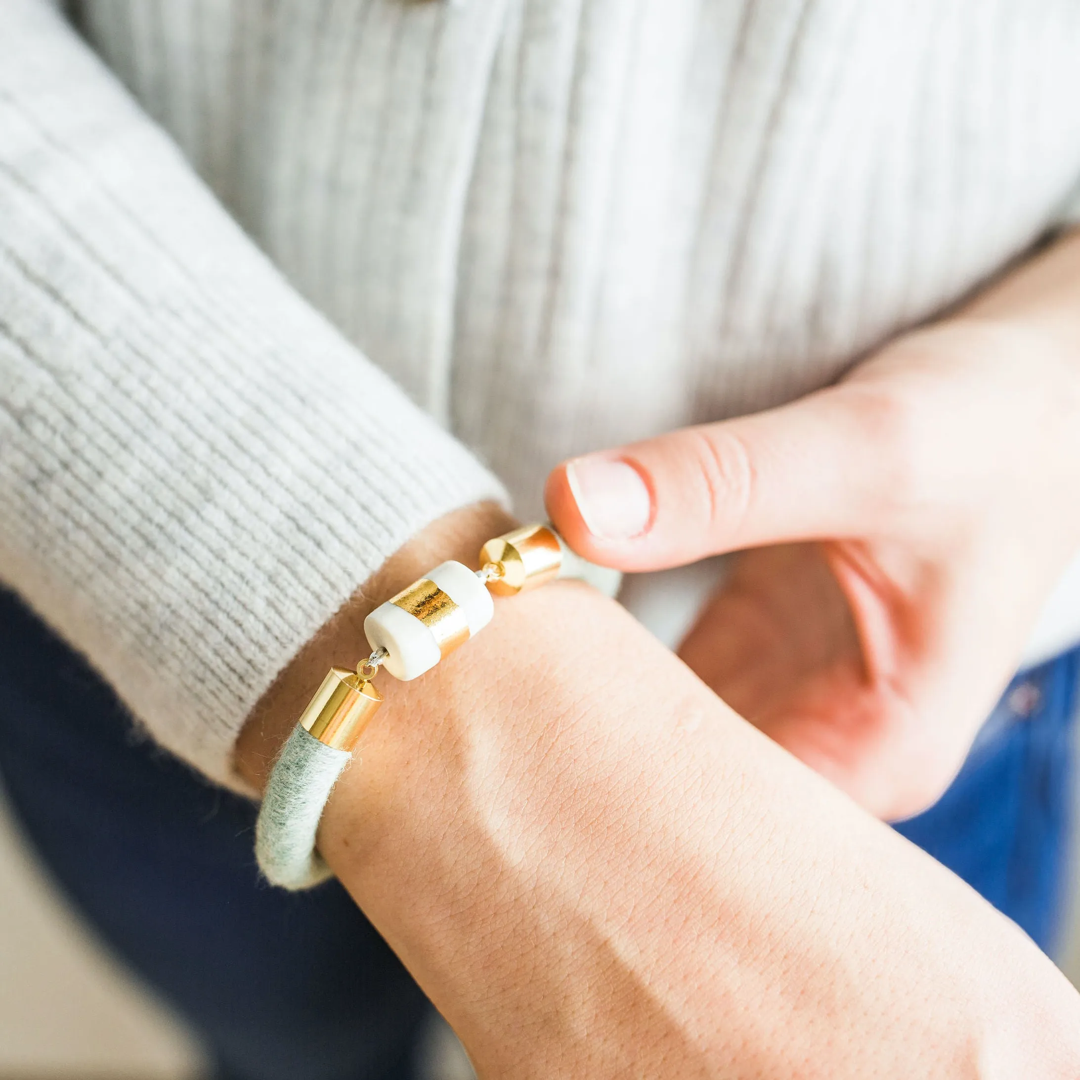 Fiber   Porcelain Gold Vertical Stripe Bracelet