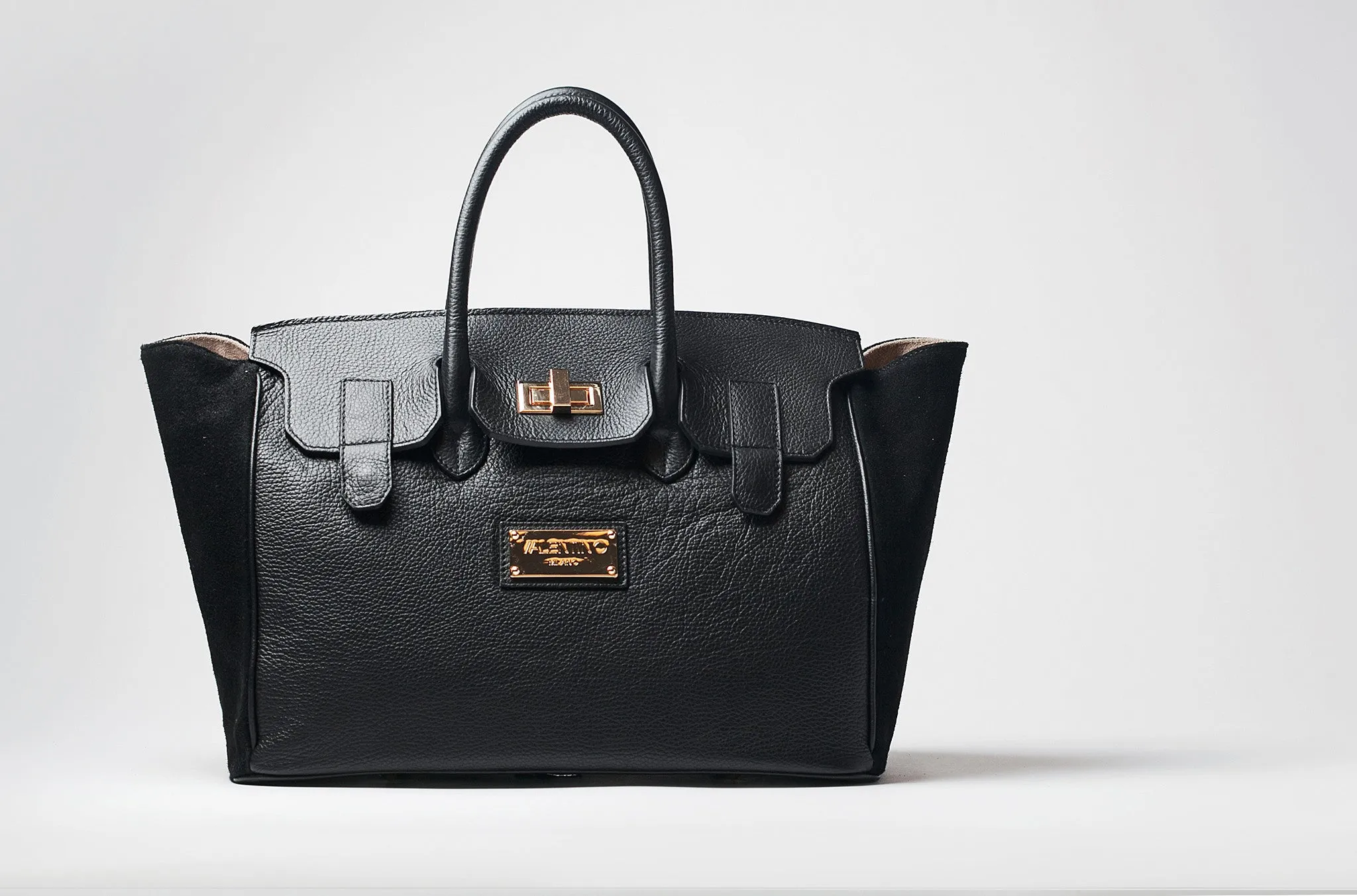 FW15 - Classics - Omia - Black