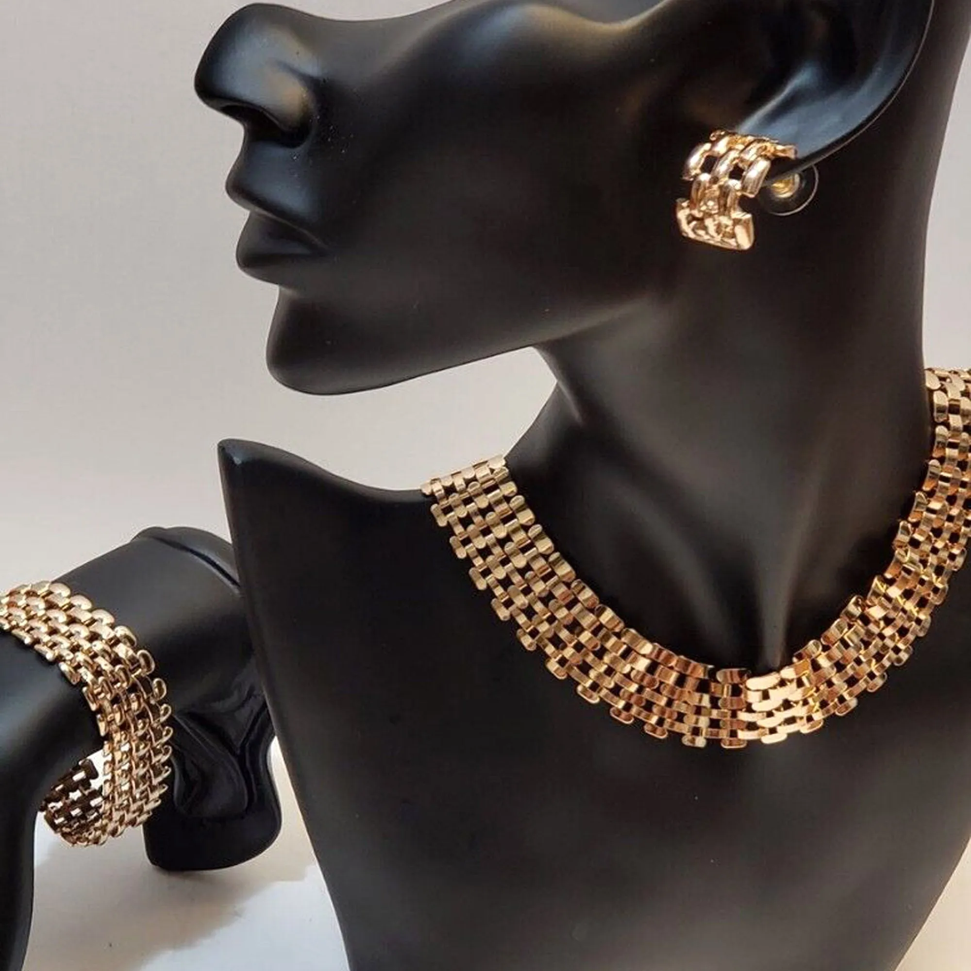 Gold Polished Wide Panther Link Chain Choker Necklace  # NL14120031 (NB15)