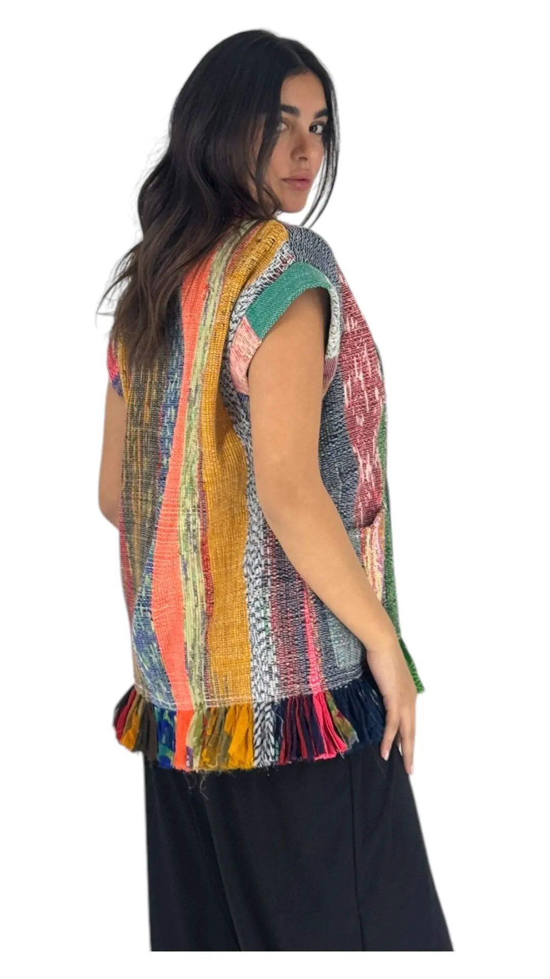 Haneen colored 3 vest