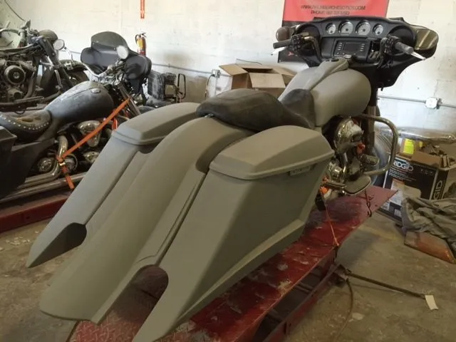 Harley Davidson 6" Trendsetter Extended Saddlebag Fender Kit - No Cut Outs No Lids / 2014 - 2018