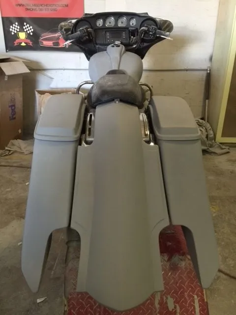 Harley Davidson 6" Trendsetter Extended Saddlebag Fender Kit - No Cut Outs No Lids / 2014 - 2018