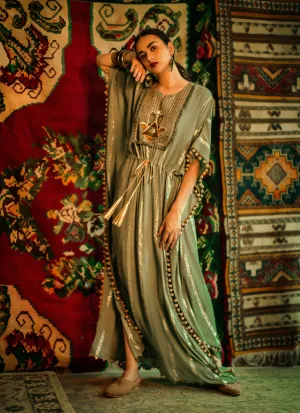 Heirloom  -   the-long-kaftan-with-hamsa