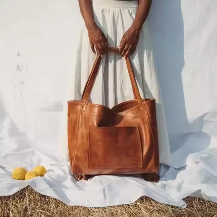 Heritage | Luxe Vintage Leather Shoulder Bag