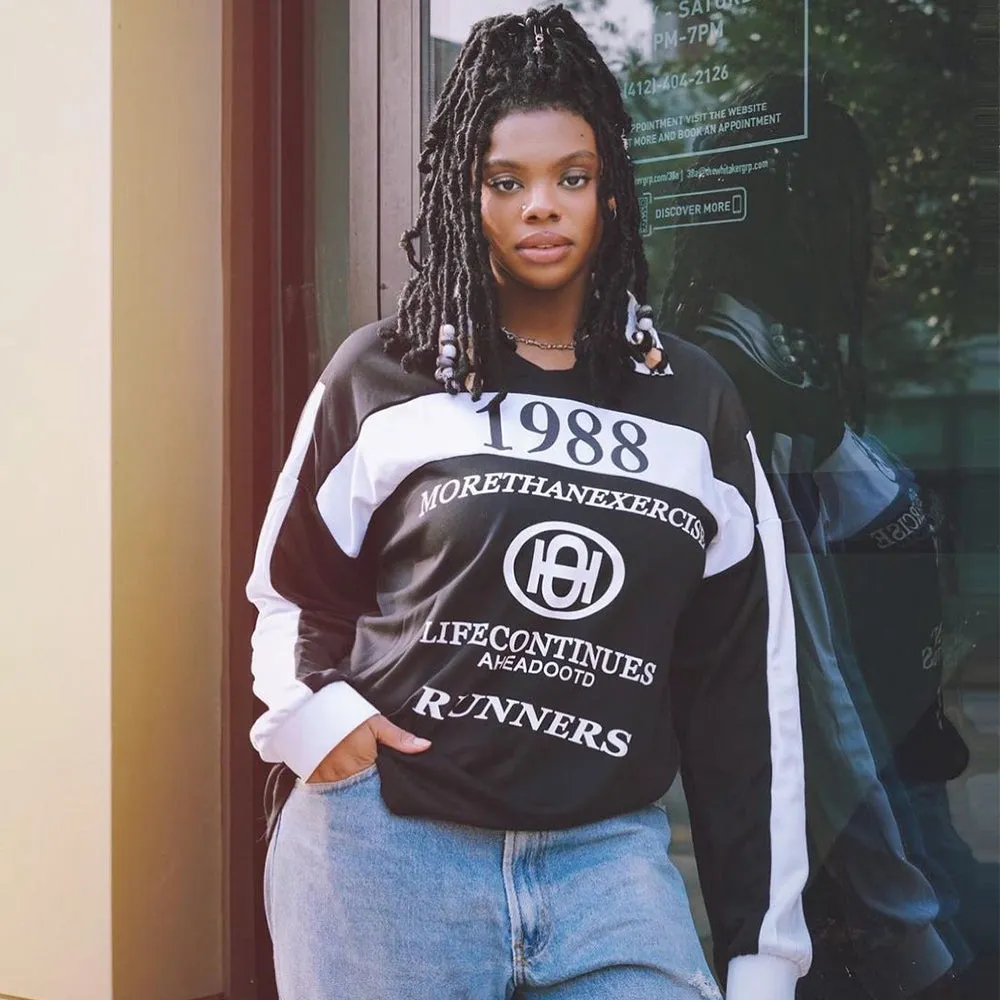 High Street Letter Hollow Stitch Sweatshirt