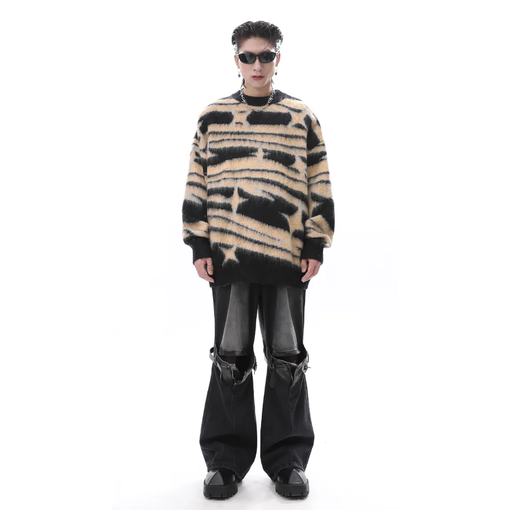 High Street lines Star Sweater