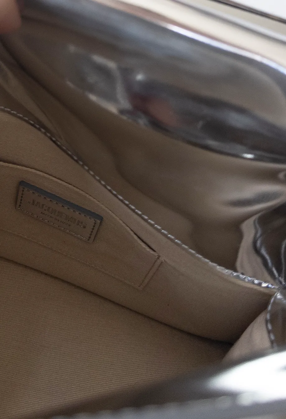 Jacquemus Le Chouchou The Rond Carré Bag