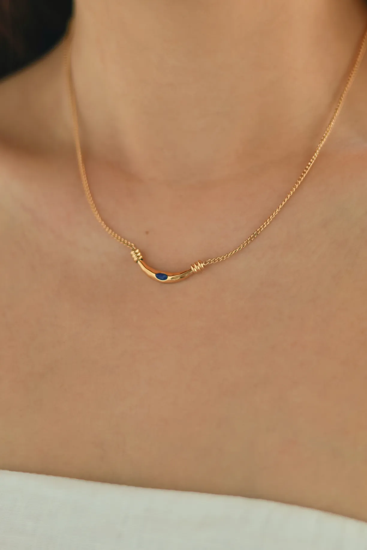 Lapis Curvy Necklace