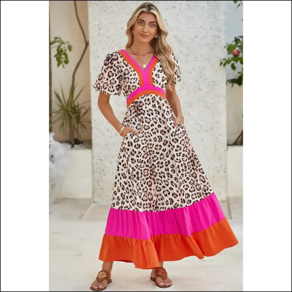 Leopard Print Maxi Dress: so Bright Pink, it Roars! 🐆💖