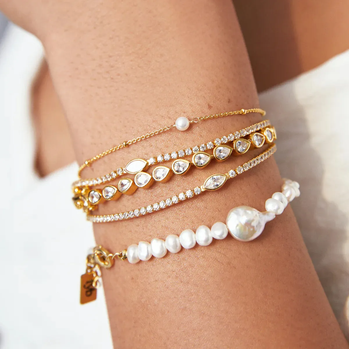LILY TENNIS BRACELET GOLD