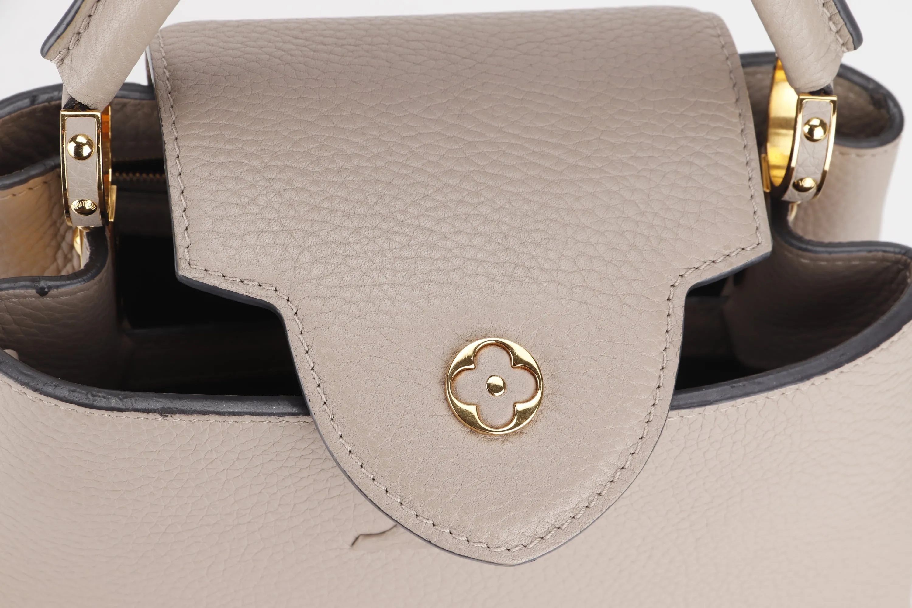 LOUIS VUITTON M94634 CAPUCINE BB (MI0166) GALET COLOR TAURILLON LEATHER GOLD HARFDWARE, WITH STRAP & DUST COVER