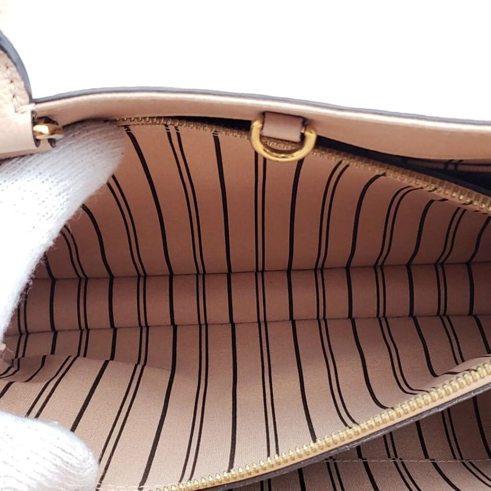 Louis Vuitton Montaigne MM Impreinte Shoulder Bag