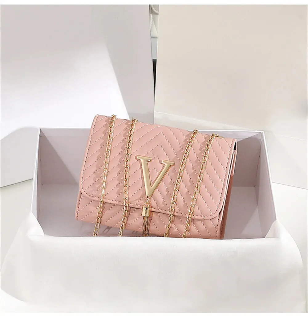 Luxury-Inspired Crossbody Bag – Elevate Your Everyday Look