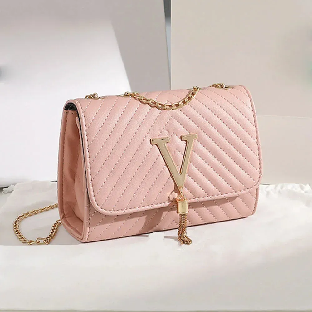 Luxury-Inspired Crossbody Bag – Elevate Your Everyday Look