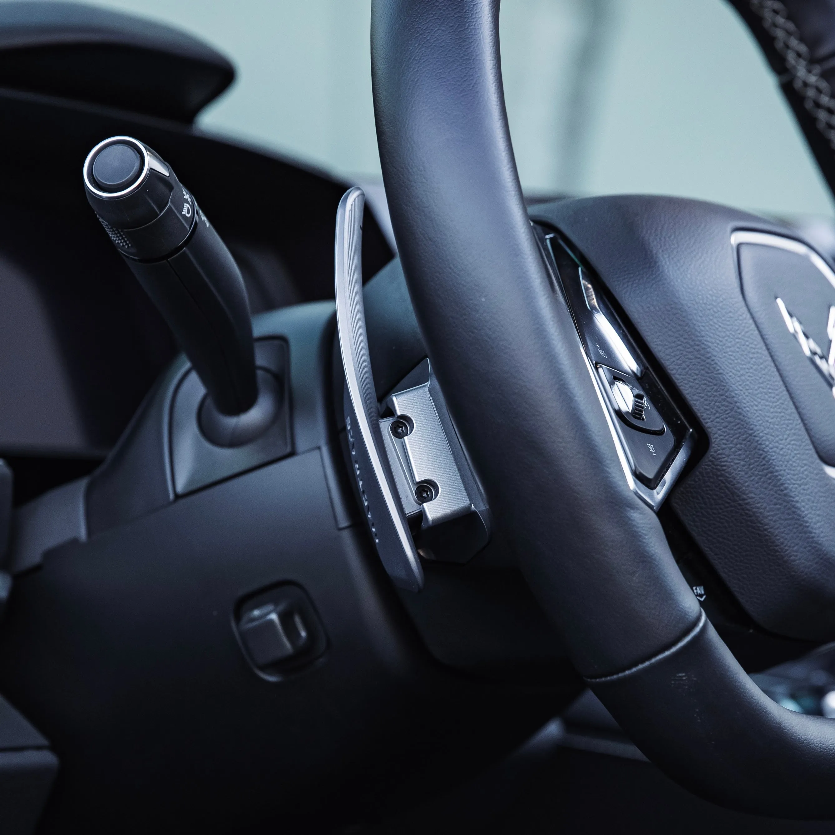 MadTrace C8 / C7 Corvette Clubsport Magnetic Shift Paddle Set