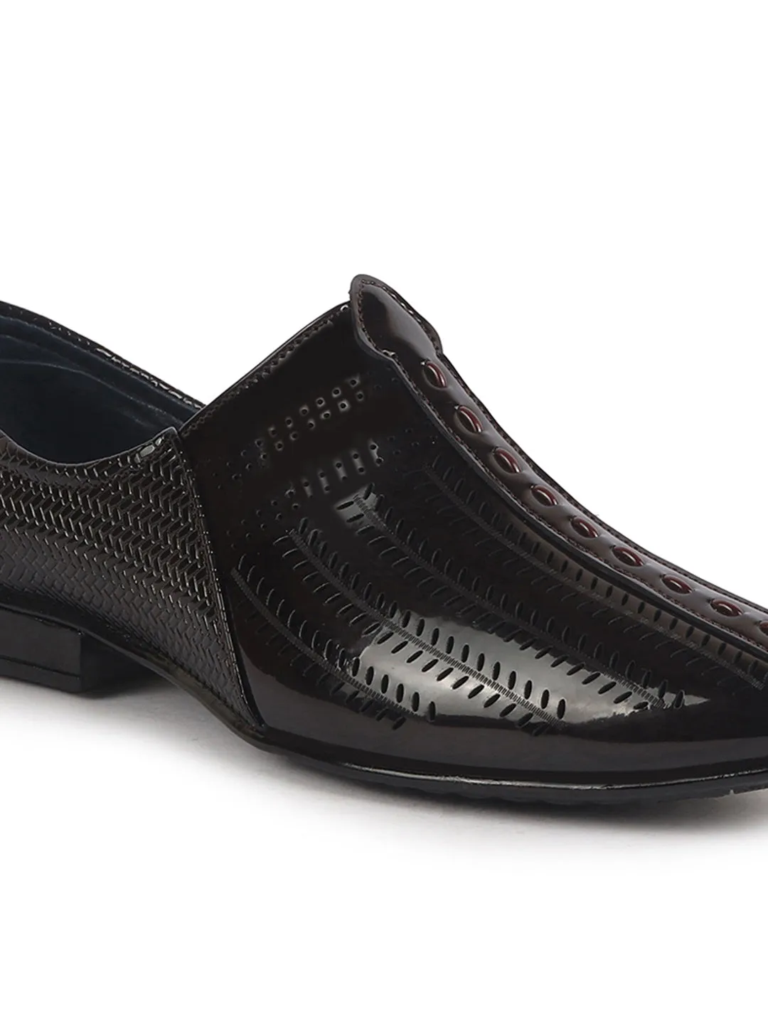 Men Brown Textured Ethnic Round Toe Juttis and Mojaris for Wedding|Party Slip-On|Traditional Kurtas Shoes|Festive Shoes