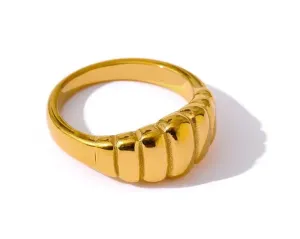 Minimalist Geometric Ring in