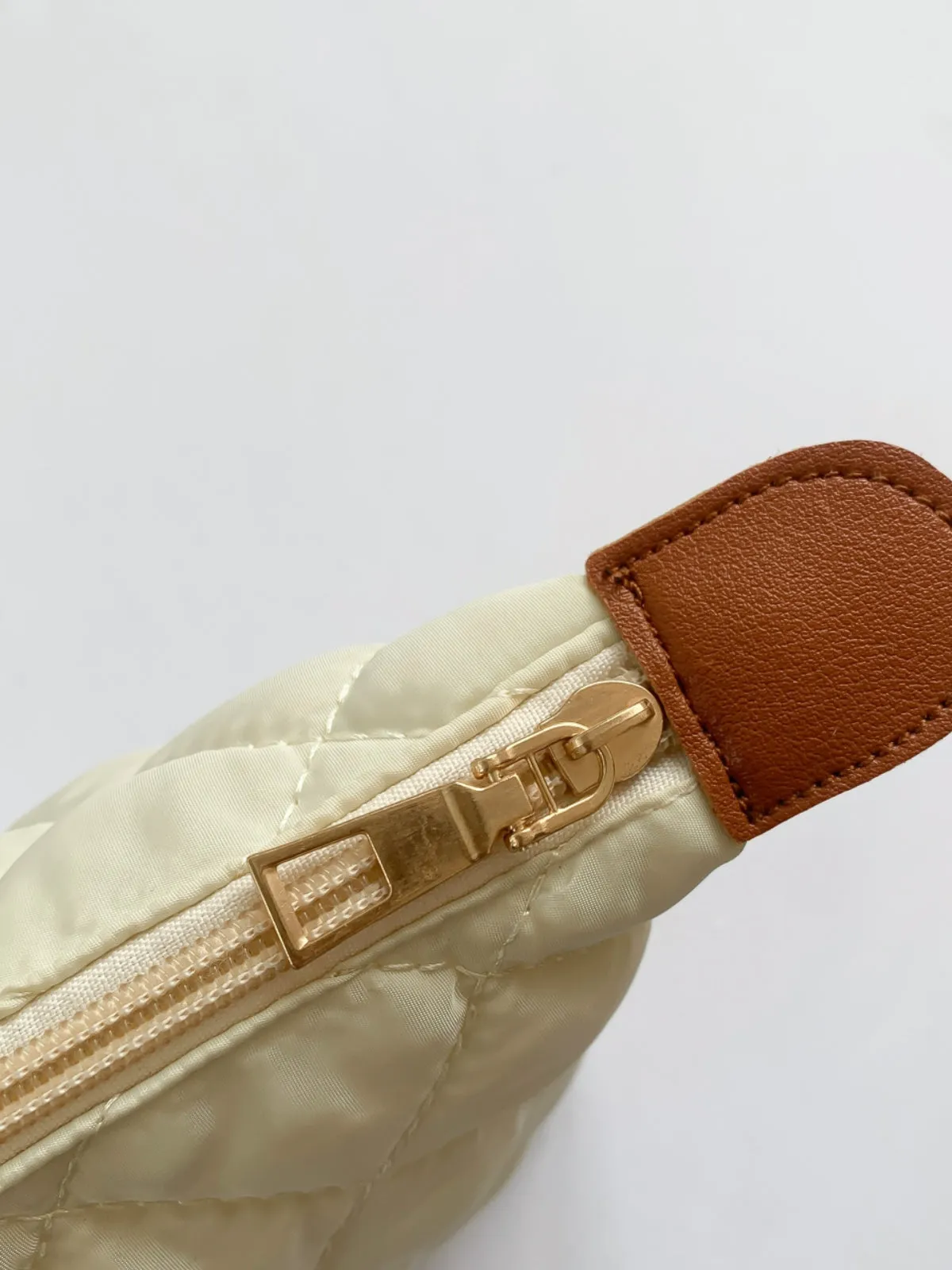 Modern Solid quilted clutch bag with Zipper