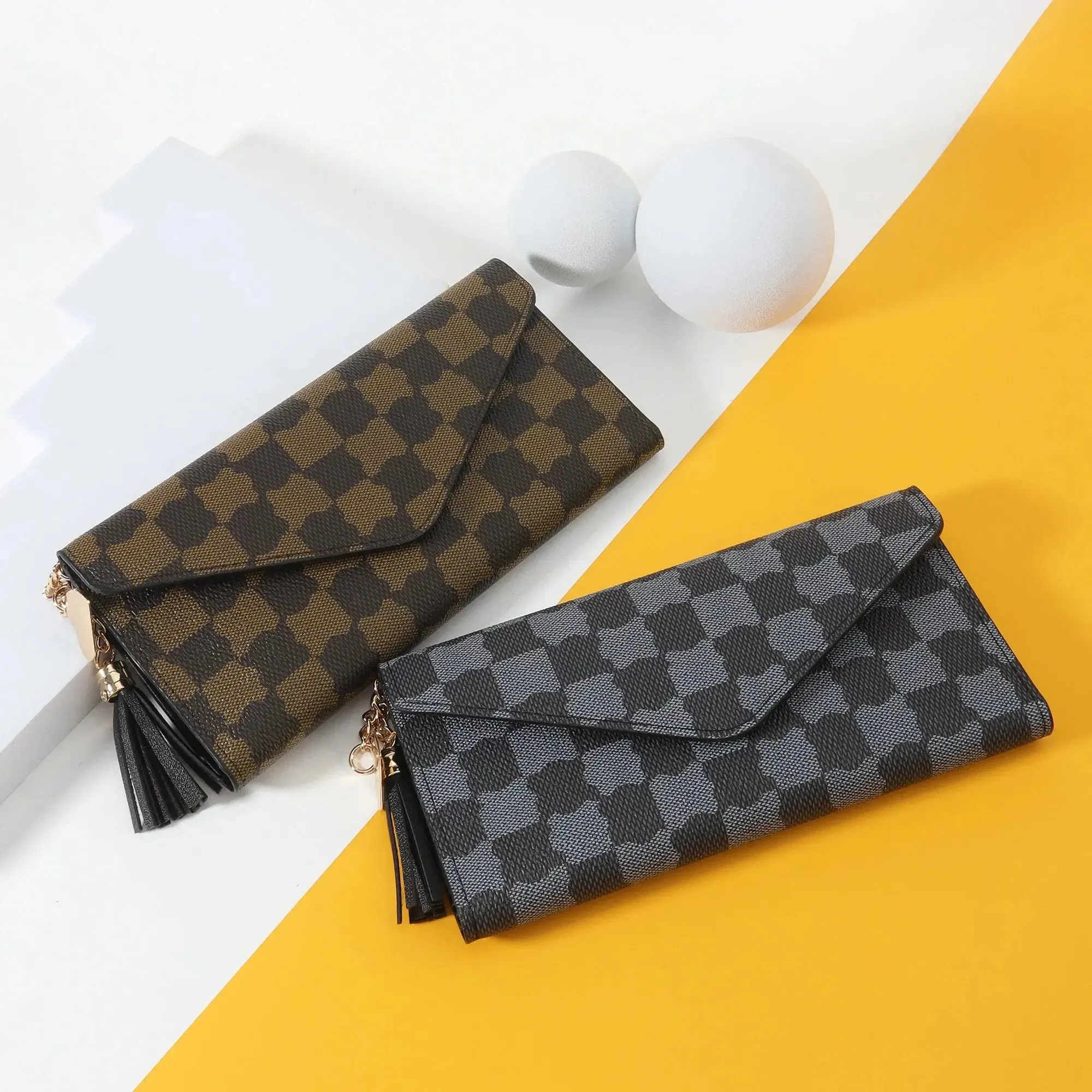 MultiFold Zipper Wallet