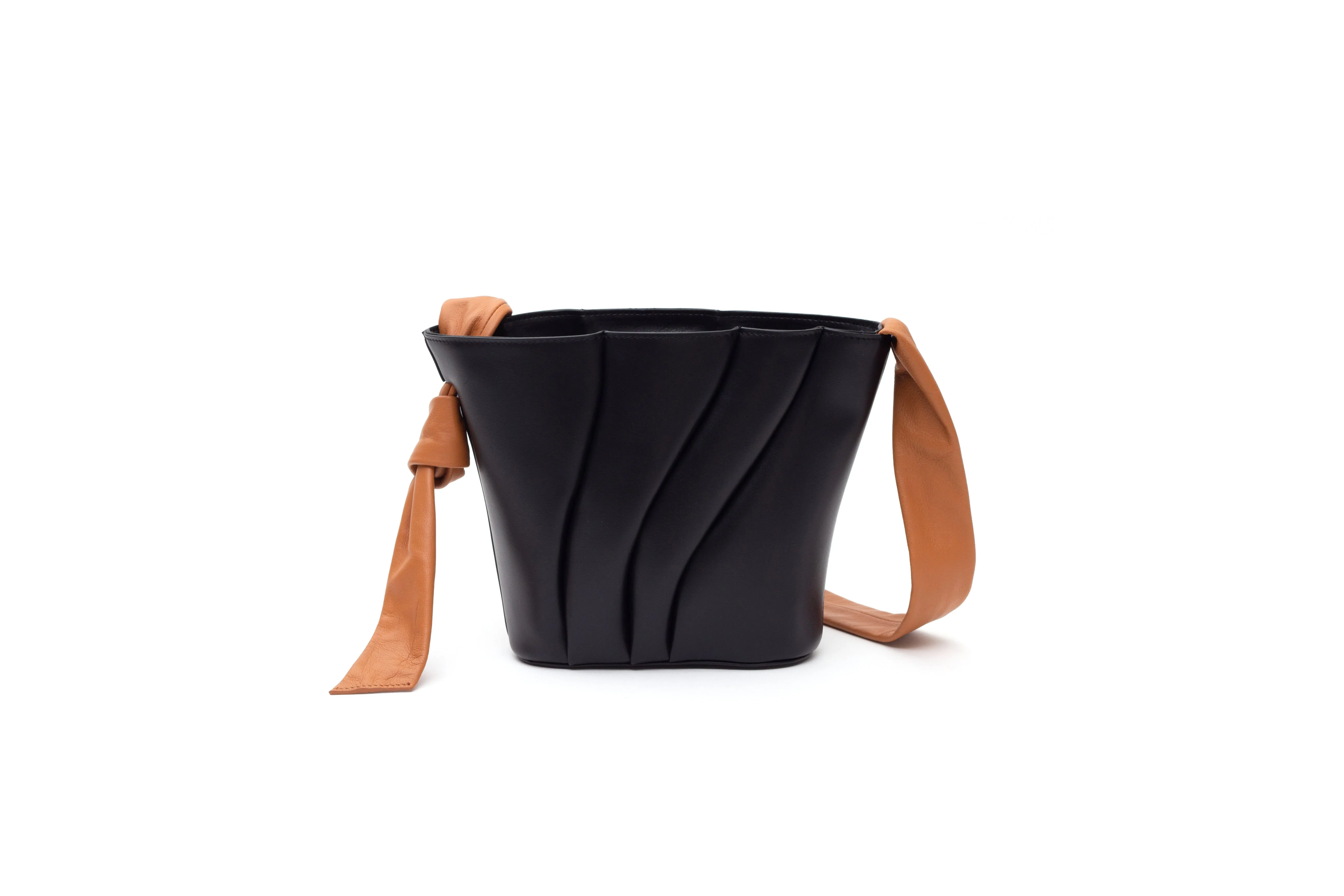 Nº64 Wave - Noir   Tan