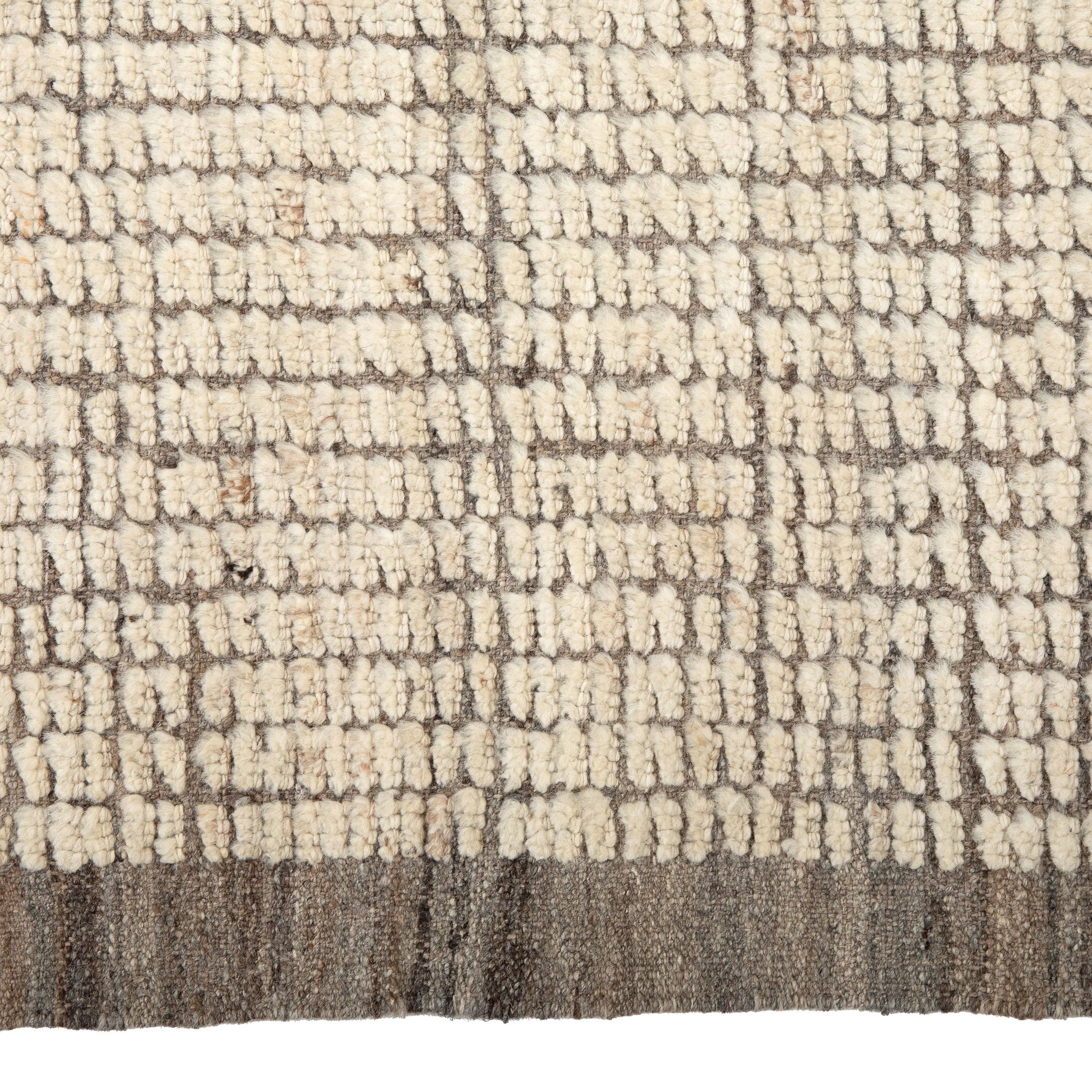 Natural Zameen Transitional Wool Rug - 8'11" x 10'1"
