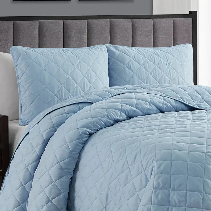 New Wayfair Ultra Soft Microfiber Reversible Diamond Quilt Set in Sky Blue, Twin!