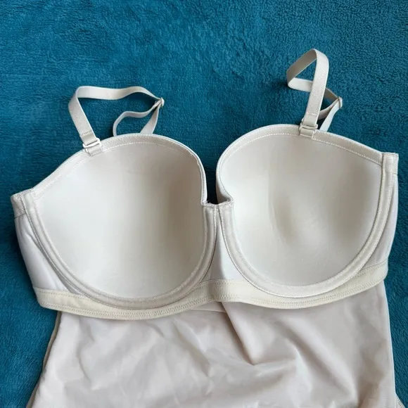 NWOT Wacoal Red Carpet Shaping Bodybriefer 40D Bodysuit 801219 Beige Convertible
